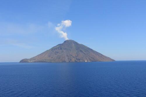 In Stromboli hat der Katastrophenschutz die Alarmstufe Orange festgelegt