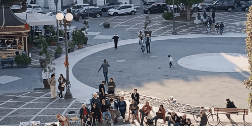 Demonstrationen gegen die Brücke sind verboten.Gegen diejenigen, die gegen Großbauarbeiten protestieren, steht ein hartes Durchgreifen an