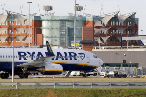 Greenwashing-Alarm für Fluggesellschaften:„Ryanair und WizzAir verschmutzen mehr denn je“ – Der Bericht