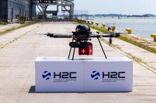 The first flight of a green hydrogen drone in Veneto:“Here is the future”