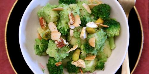 Gnocchi with broccoli cream and dried fruit.The recipe