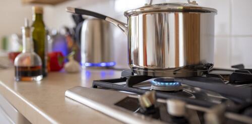 Are gas stoves bad for your health? Here’s why the federal government is considering new safety regulations