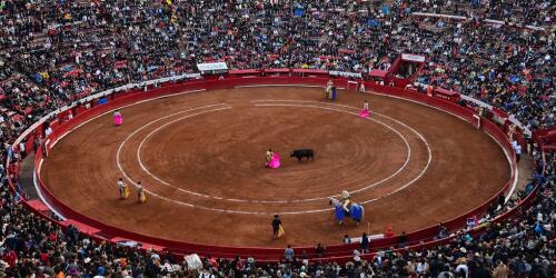 Mexico City, finally stop the bullfights