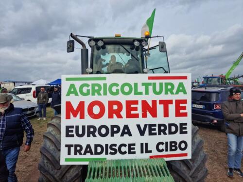 VÍDEO | Tractores sobre Roma, desfilan hasta el Coliseo.Agricultores:“No pararemos”