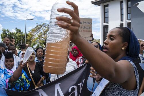 Azotada por la sequía, esta isla se está quedando sin agua potable