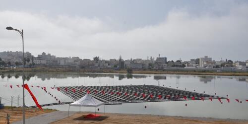 Túnez tiene su primera central eléctrica de paneles solares flotantes