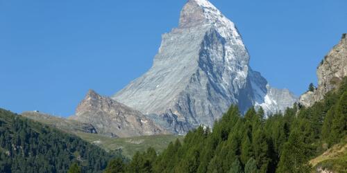 Qué nos dice el cambio en la frontera entre Italia y Suiza por el derretimiento de los glaciares