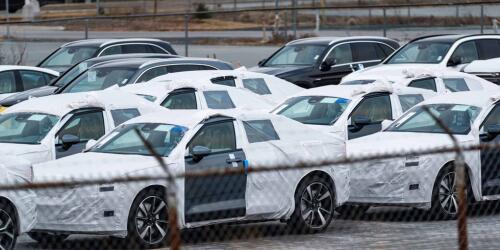 Coches eléctricos:Las ventas caen en Europa e Italia, a pesar de los incentivos