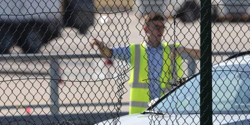 L'aéroport de Francfort a temporairement suspendu ses vols suite aux protestations des militants pour le climat