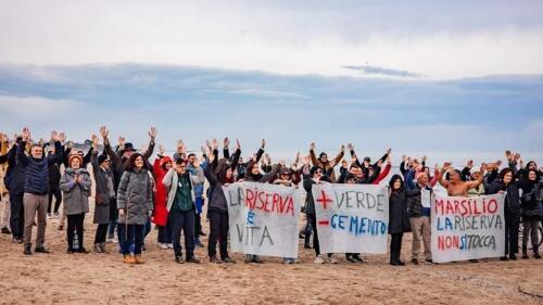 Les Abruzzes ont pratiquement effacé une réserve naturelle :les citoyens ne sont pas d'accord