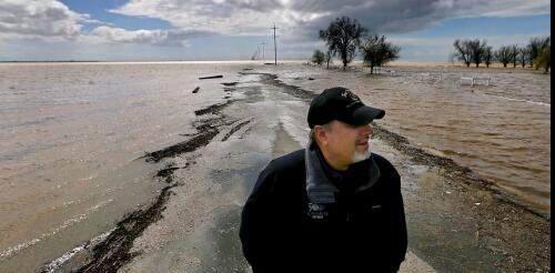 La neige épique de toutes ces rivières atmosphériques de l'Ouest commence à fondre et le risque d'inondation augmente