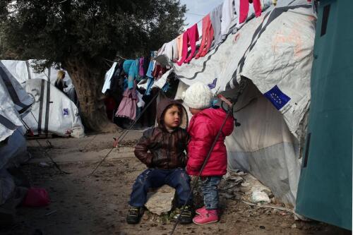 Urgence COVID-19 :une possible catastrophe annoncée dans les camps de réfugiés en Grèce