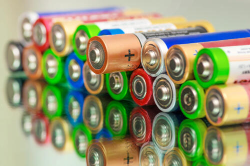 La nouvelle norme européenne sur les batteries fait loi :de la production durable au recyclage