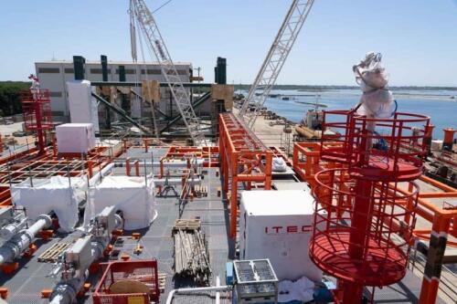 PHOTOS | VIDÉO | L’usine de regazéification de Ravenne en vue :ça commence le 31 mars