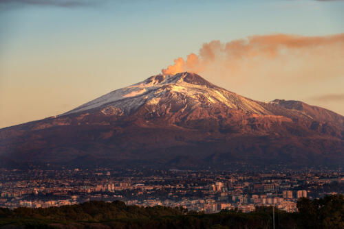 Le ceneri dell’Etna, da rifiuto a risorsa per l’economia circolare