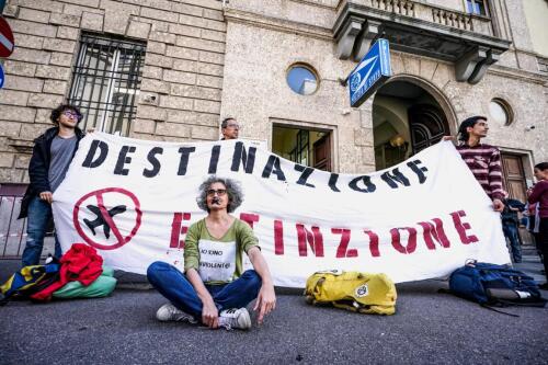 L’Ue non vieterà i viaggi dei jet privati. La delusione degli ambientalisti: «Emissioni record, ora agiscano i singoli Paesi»