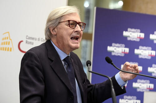 Sgarbi drastico contro i ragazzi di Ultima generazione: «Per loro serve il Tso: il vero inquinamento è nelle loro menti»