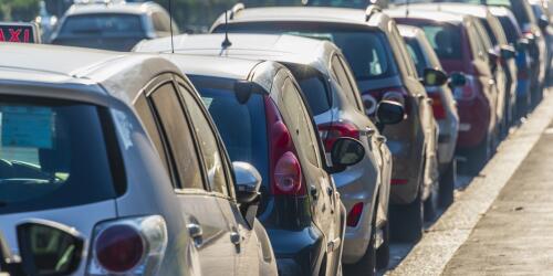 車の駐車は禁止されており、ミラノでは1日に6万台以上の車が駐車します。